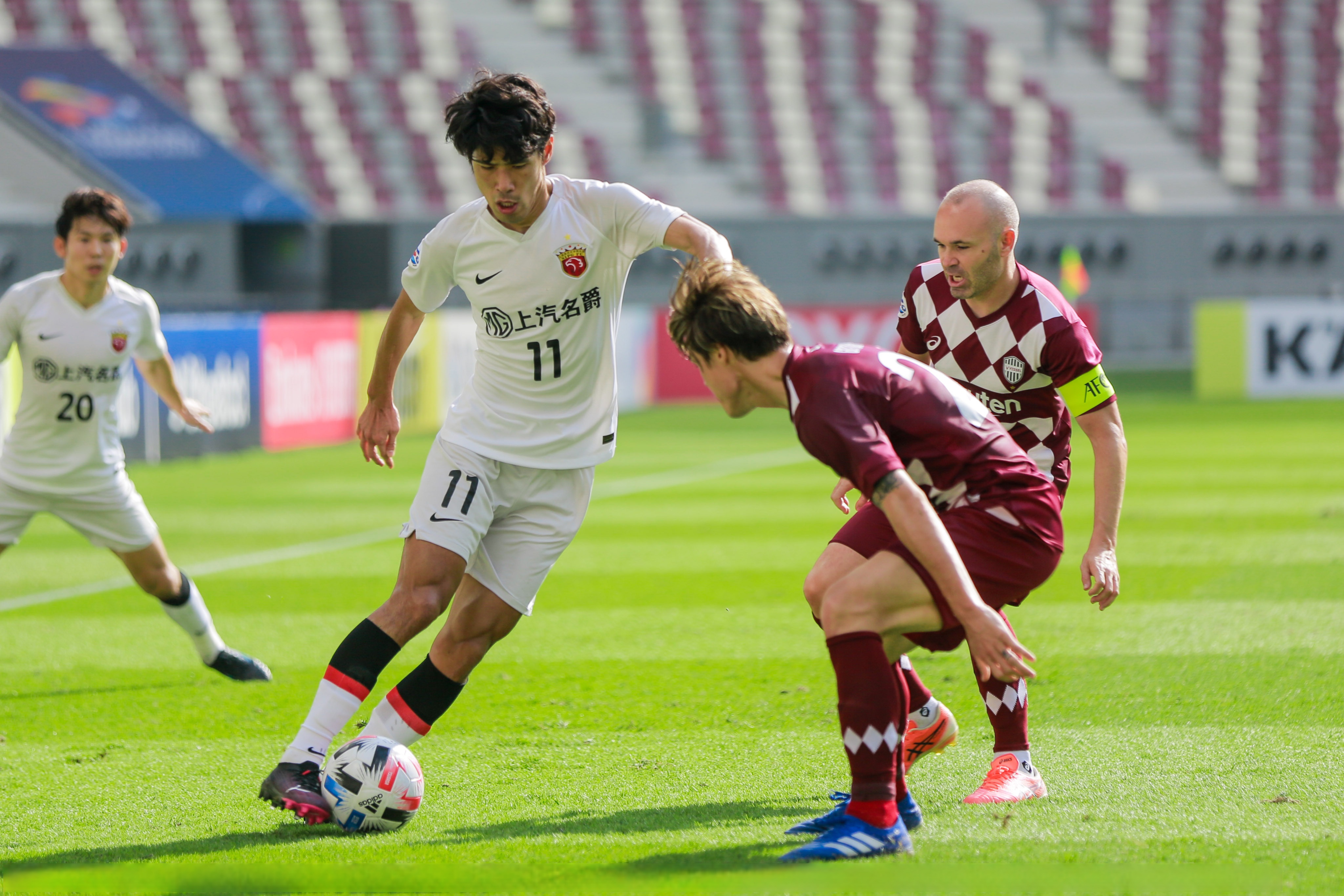 详细阅读:包含上海久事训练开放日,国际比赛日篮板制胜引欢呼,欧超杯在即,团队化学反应显著的词条九游会对战入口 包含上海久事训练开放日,国际比赛日篮板制胜引欢呼,欧超杯在即,团队化学反应显著的词条九游会对战入口